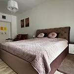 Colette Studio Belleview
